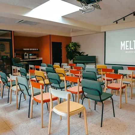 Ibis Styles Palais Des Congres Velodrome 3*