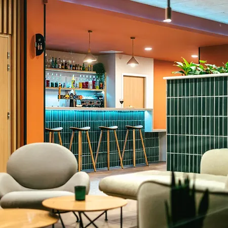 Ibis Styles Palais Des Congres Velodrome Hotel 3*