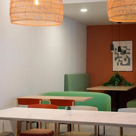 Ibis Styles Palais Des Congres Velodrome