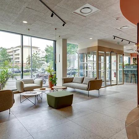 Hotel Ibis Styles Palais Des Congres Velodrome